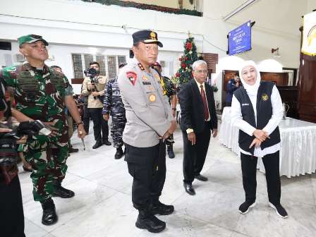 Kapolda Jatim dan Forkopimda Tinjau Gereja di Surabaya, Pastikan Ibadah Natal Aman