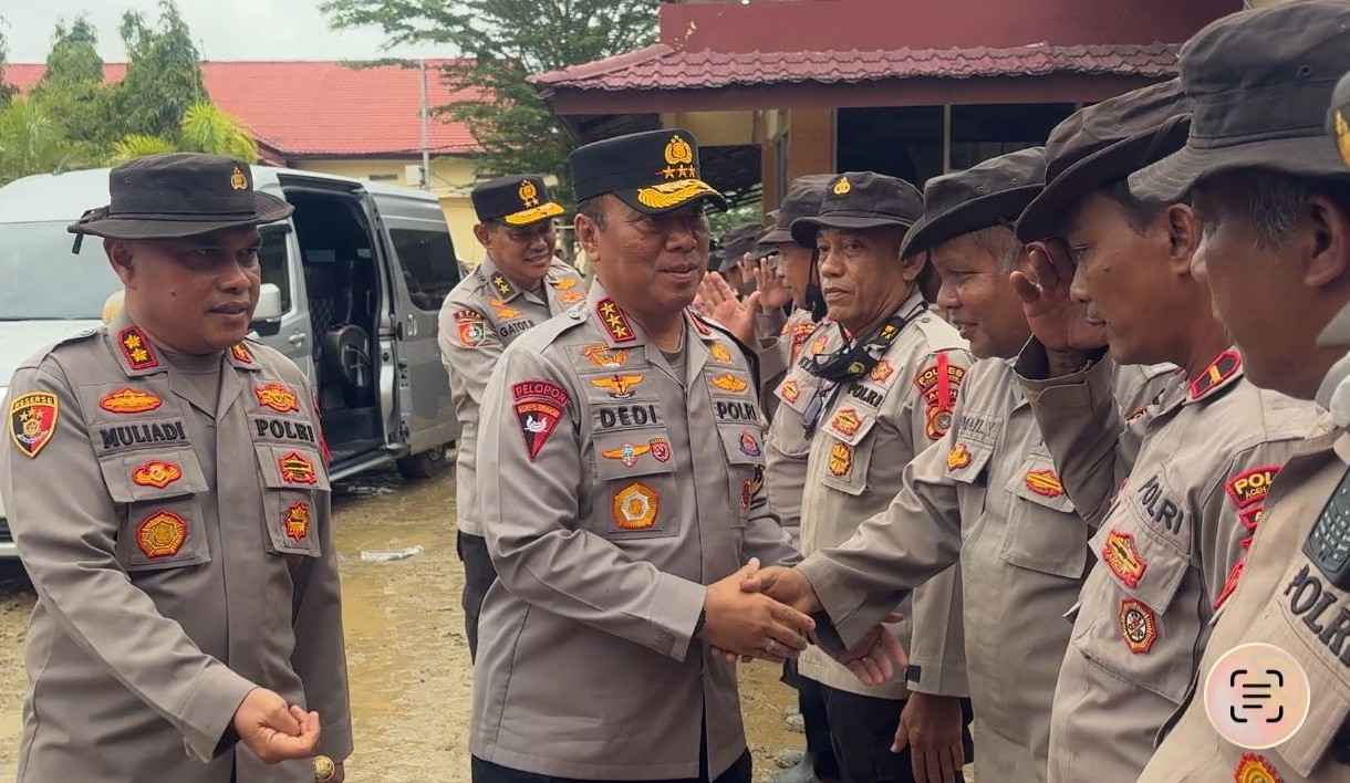 Wakapolri Tinjau Penanganan Dampak Bencana di Aceh Tamiang, Ratusan Kendaraan dan Personel Disiagakan
