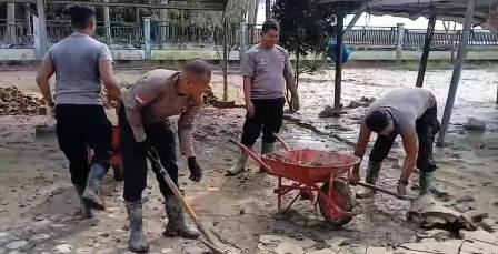 Gerak Cepat dalam Pemulihan Pascabencana, Polri Pastikan Sekolah di Aceh Utara Siap Digunakan