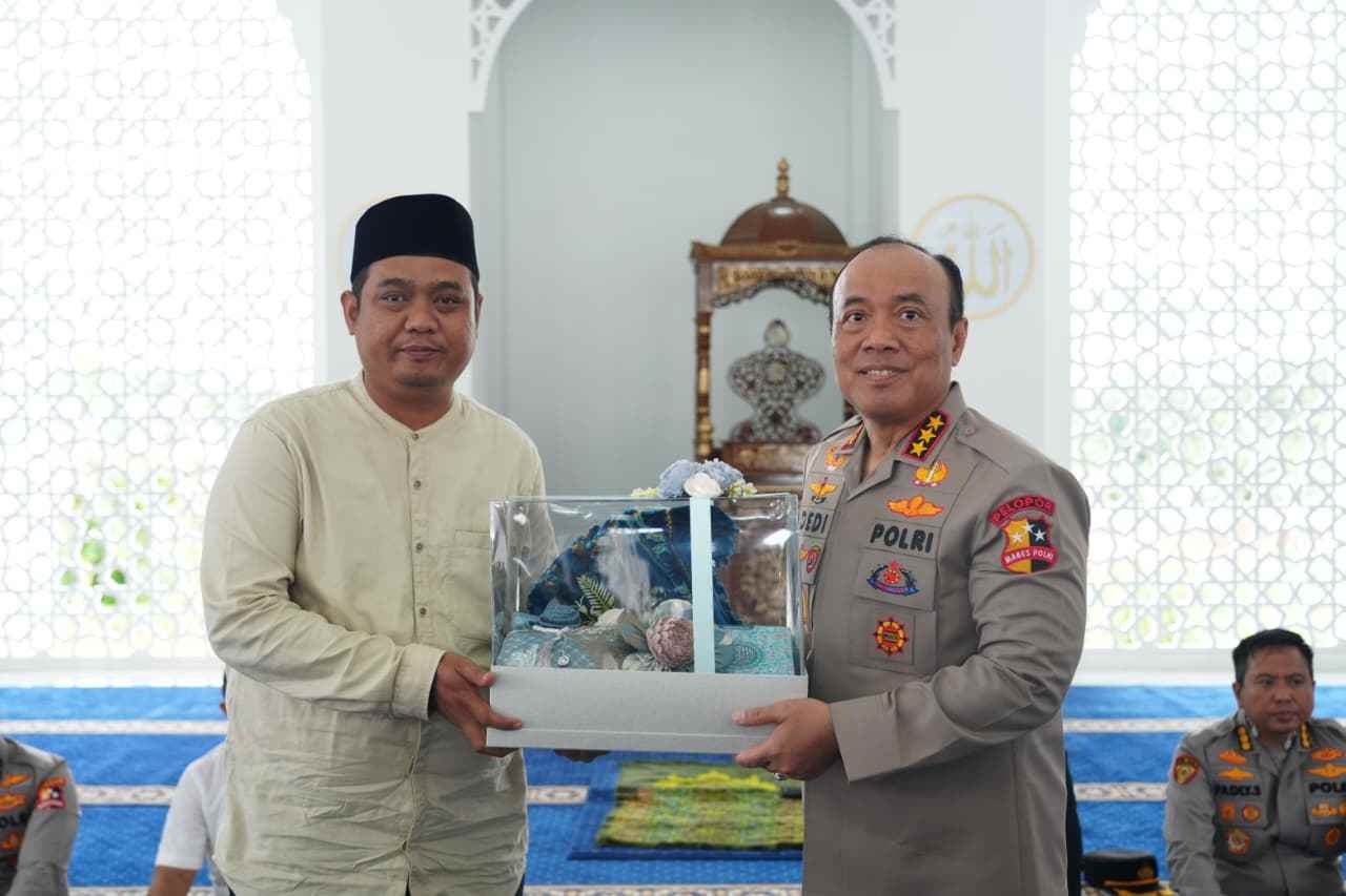 Kepala Desa Cibinong Dukung Pembangunan SMA Kemala Taruna Bhayangkara