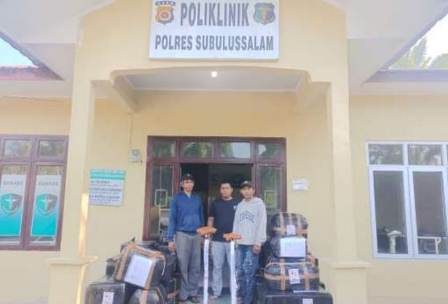 Polri Salurkan Bantuan Obat, BMHP, dan Vaksin Tetanus ke Jajaran Wilayah Barat Aceh