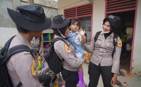 Taruni Akpol Gelar Trauma Healing bagi Siswa TK Bhayangkari Terdampak Banjir di Aceh Tamiang