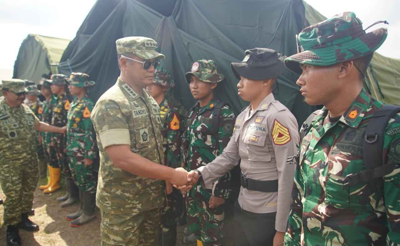 Sinergi TNI-Polri: Wakil Panglima TNI dan Gubernur Akpol Tinjau Pemulihan Pascabanjir di Aceh Tamiang