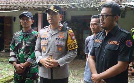 Polres Pacitan Salurkan Bantuan untuk Korban Gempa