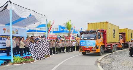 Lepas Bantuan Kemanusiaan 22 Kontainer untuk Korban Bencana Sumatera, Kapolri: Wujud Kehadiran Negara
